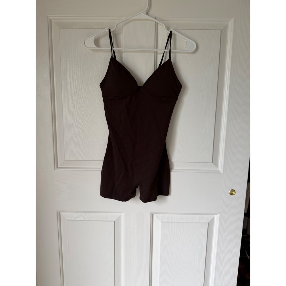 Garage Womens Brown V-Neck Adjustable Strap Romper Bodysuit 100103468 XS